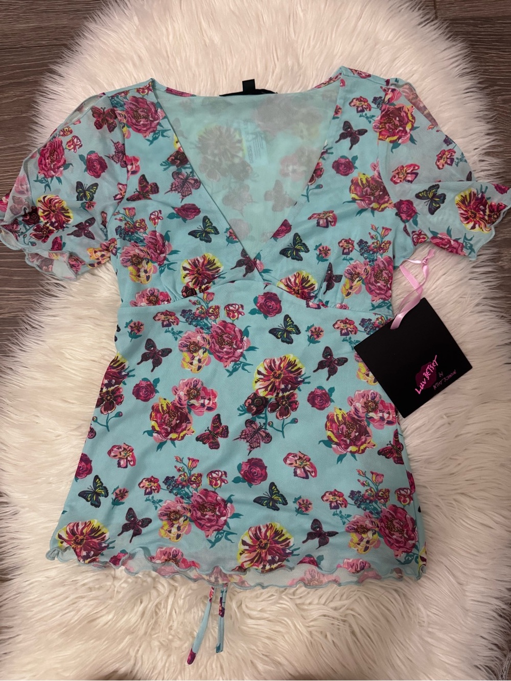 Luv Betsey Floral V-Neck Mesh floral Top